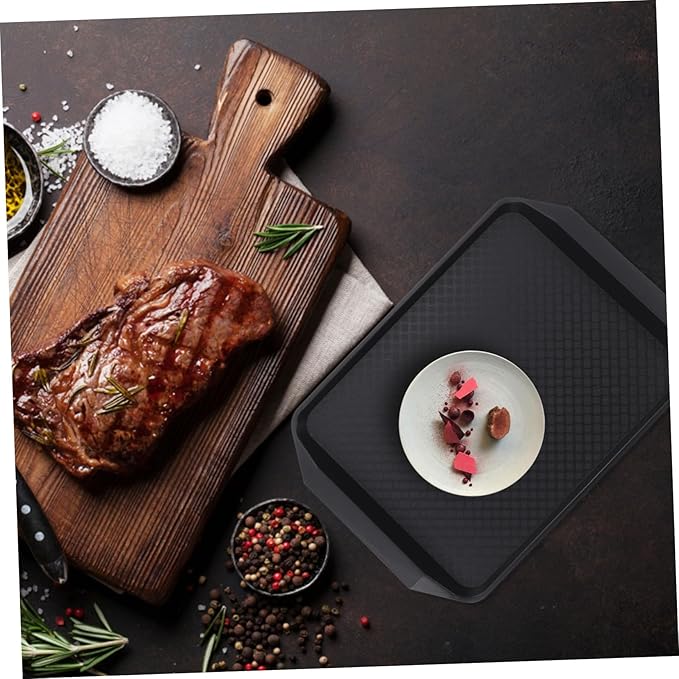 PRETYZOOM 1pc Multi-function Non-slip Serving Tray Capacity Food Storage for Snacks Fruits and Party Supplies for Restaurants Cafes and Home Use