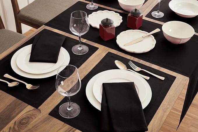 Solino Home Black Cotton Linen Placemats Set of 4 - Machine Washable Placemats 14 x 19 Inch for Winter, Christmas, Holiday, New Year - Dru