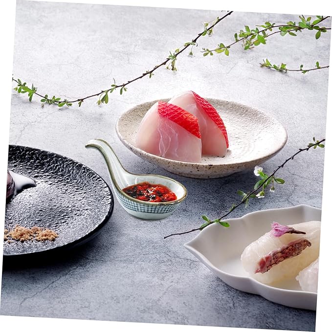 2Pcs Decorative Seasoning Bowls Appetizer Plates with Caviar Spoon for Kitchen Design for Restaurants and Catering Events