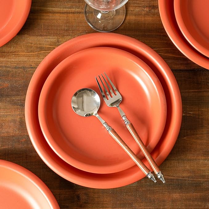 Ceramic Dinner Plates, 10.25 Inch Flat Dish Set for 4, Perfect for Family and Entertaining, Microwave & Dishwasher Safe, Dinner Dishes for Steak, Pizza, Pasta, Terracotta Red