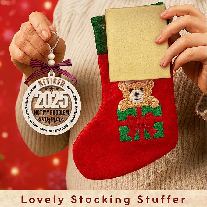 Retirement Gifts for Men - Retirement Ornament 2025 - Happy Funny Cool Retire Party Gifts - Mens Retired Gift Ideas for Coworker, Boss, Teacher, Nurse, Man - Wood Retired Christmas Ornament