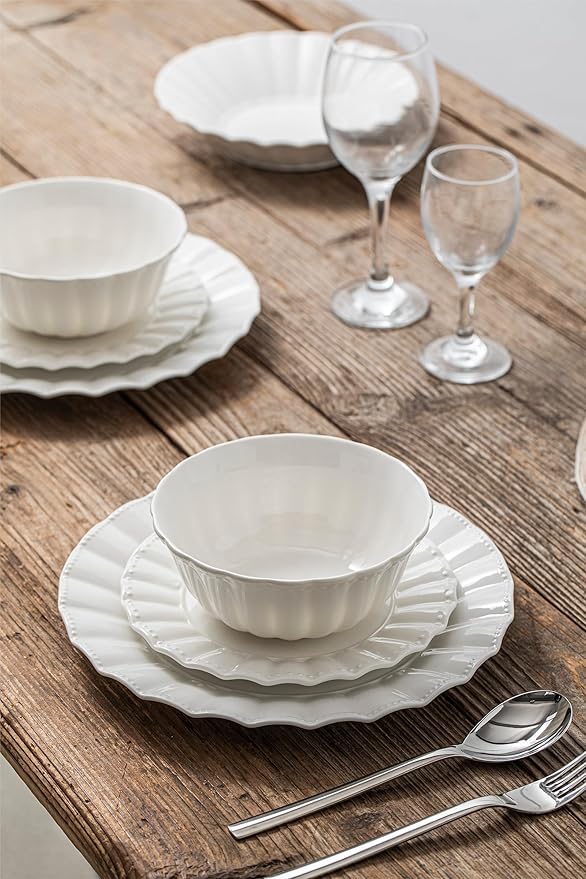 HOMBENE Plates and Bowls Sets, 16 Piece Dinnerware Sets, Porcelain Dinner Set with Plates and Bowls, Ceramic tableware, Modern Bone China Dish Set for 4, Wavy Pattern