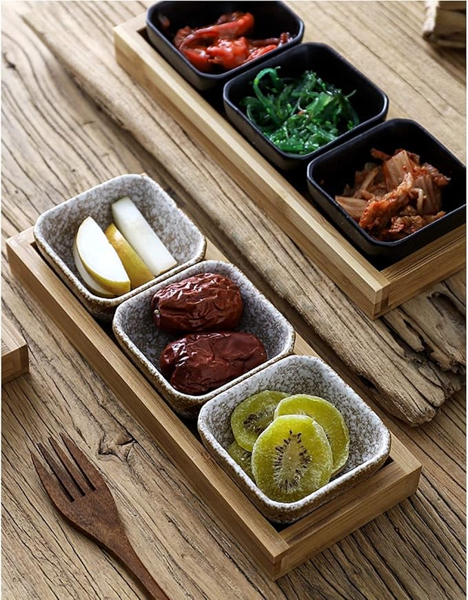 Sauce Dipping Saucer Sauce Dipping Bowls 3.3 Oz Soy Sauce Dipping Bowls Side Dish Plates for Snack Sushi Fruit Appetizer Dessert Ceramic Dip/Dipping Bowls Set Of 3 with Bamboo Tray Soy Sauce Bowls Di