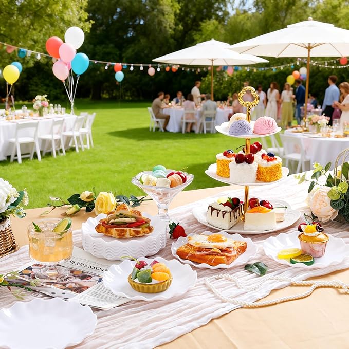 LIYH 20 Pcs 7.5 Inch White Dessert Scalloped Plastic Plates Reusable - Unbreakable Plastic Cake Plates for Weddings Party Outdoor Picnics Dishwasher Safe BPA Free Valentine's & Mother's Day