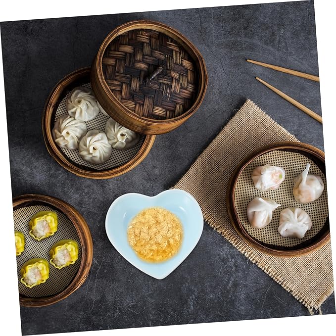 GLEAVI 6Pcs Heart Shaped Sauce Dishes Japanese Style Appetizer Plates for Dipping Sauces and Condiments for Home and Restaurant Use Decorative Serving Bowls