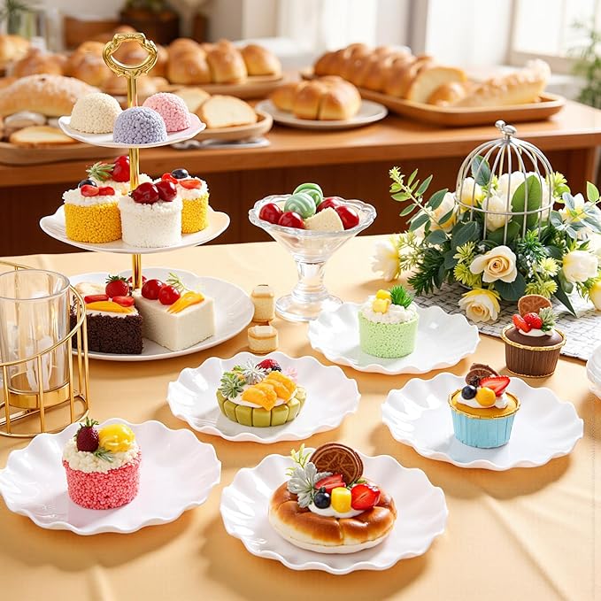 LIYH 20 Pcs 7.5 Inch White Dessert Scalloped Plastic Plates Reusable - Unbreakable Plastic Cake Plates for Weddings Party Outdoor Picnics Dishwasher Safe BPA Free Valentine's & Mother's Day