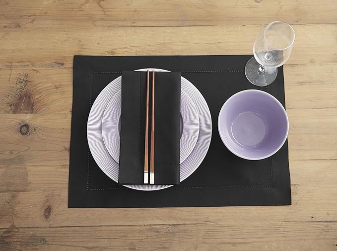 Solino Home Black Napkins Set of 4 - Cotton Linen Hemstitch Dinner Napkins Cloth 20 x 20 Inch for Winter, Spring, Easter - Handcrafted and Machine Washable