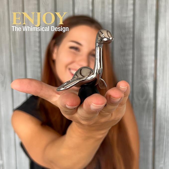 Loch Ness Whisky Chilling Stone – Stainless Steel Reusable Ice Cube | Novelty Bar Accessory for Father's Day, Whisky, Bourbon, Scotch & Cocktail Lovers (Classic Box)