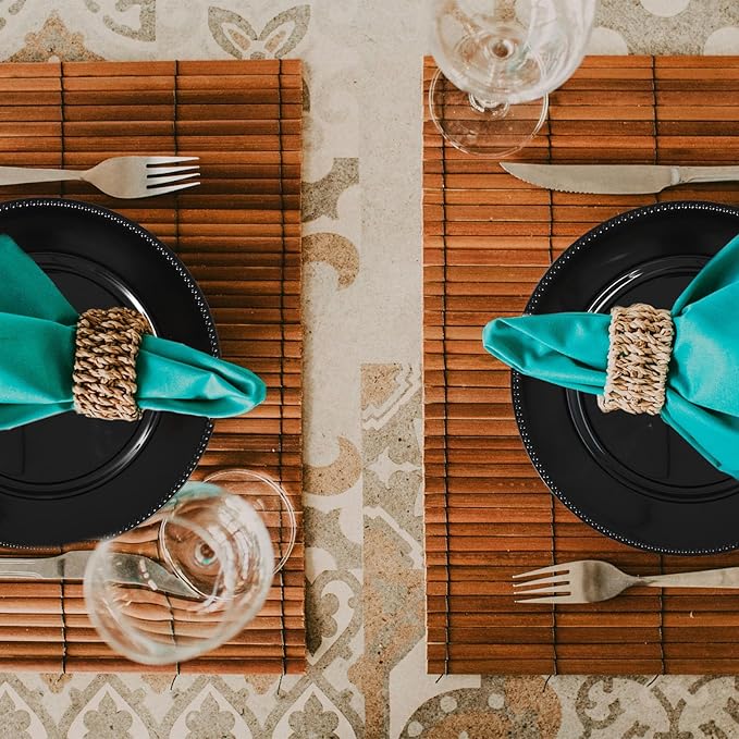 50 Pcs Black Charger Plates Round Charger Plates13 Inch Bulk Wedding Dinner Elegant Reusable Plastic Chargers Plates Wedding Holiday Party Baby Shower Event Decoration (Black)