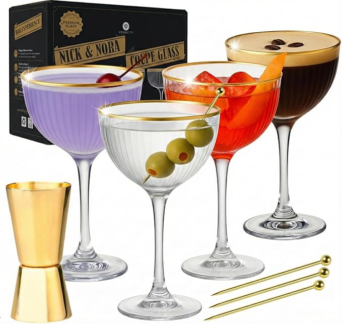 VEMACITY - Ribbed Nick and Nora Cocktail Glasses with Gold Rims (5.4oz) | Nick & Nora Glasses Set of 4, Jigger & 4 Picks - Vintage Glassware | Gimlet Cocktail Glasses | Ideal for Gifting