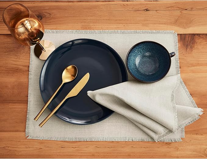 Solino Home Linen Natural Placemats Set of 4-100% Pure Linen Placemats 14 x 19 Inch for Christmas, Holiday, New Year - Fringe