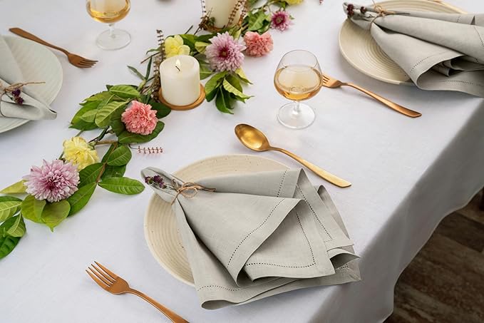 D'Moksha Homes Silver Grey Linen Napkins Set of 4 - Classic Hemstitch 100% Pure Linen Dinner Napkins Cloth 20 x 20 Inch for Winter, Christmas, Holiday, New Year - Handcrafted and Machine Washable