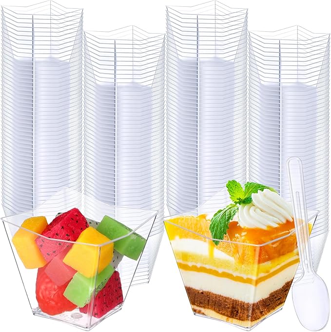 Suclain 200 Pack Dessert Cups with Spoons, 2.7 Oz Square Clear Plastic Disposable Appetizer Parfait Cups for Tasting Party Appetizers Fruit Parfait Trifle Mousse Pudding(Curved Edge)