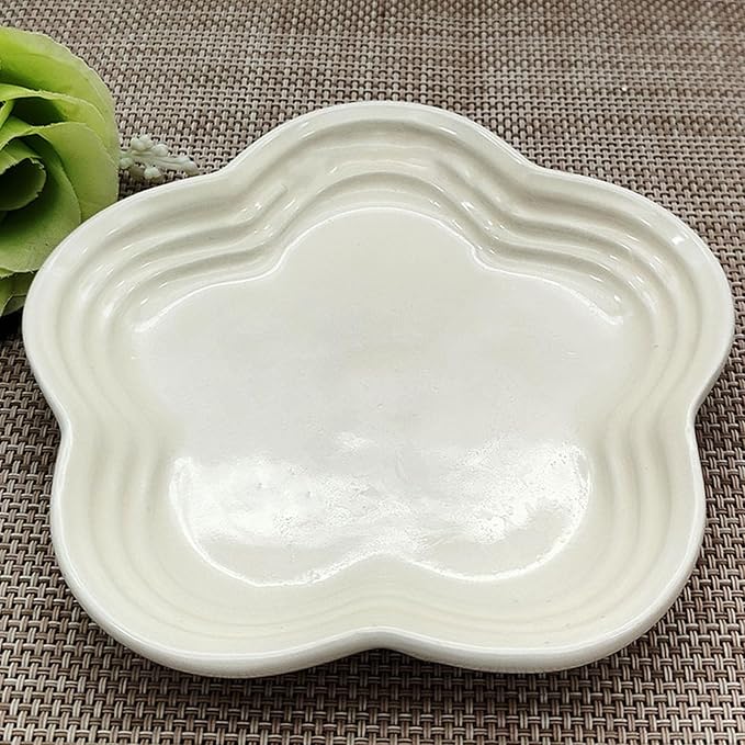 Small Ceramics Dish in Elegant Plums Blossoms Styles Multiple Color Appetizer Plates Perfect for Kitchen Dining Setting Flower Dish