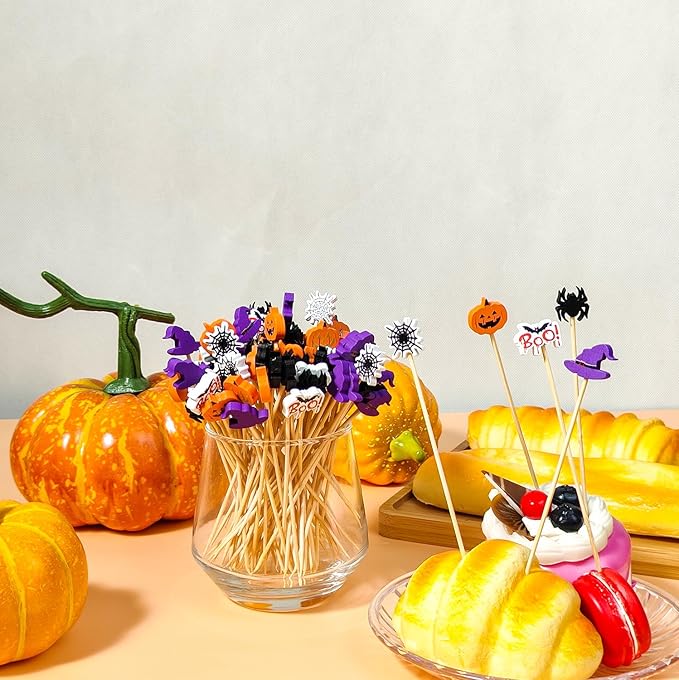100pcs 5" Halloween Cocktail Picks Ghost Pumpkin Spider Boo Bat Theme Decor Toothpicks Skewers Sticks Sandwich Appetizer Charcuterie Board Accessories Food Garnish, Halloween Themed Party Decorations