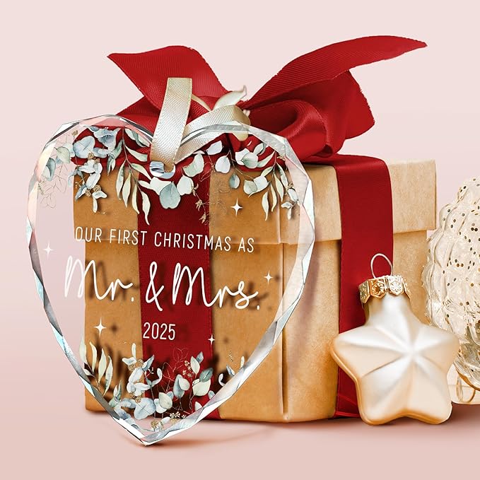 First Christmas Married Ornament 2025 - Wedding Gifts - Mr and Mrs Gifts - Wedding Gift for Couples 2025, Bride, Future Mr and Mrs - Bridal Shower Gift for Married Newlywed - Glass Ornament
