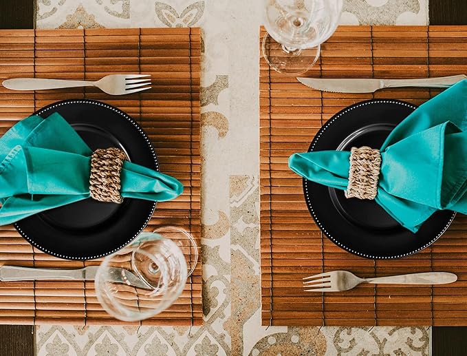 36 Pcs Black Charger Plates Round Charger Plates13 Inch Bulk Wedding Dinner Elegant Reusable Plastic Chargers Plates Wedding Holiday Party Baby Shower Event Decoration (Black)