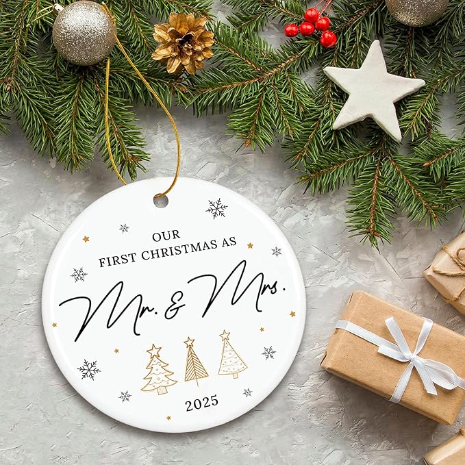 ZAGKOO Wedding Gifts for Couples 2025 - First Christmas Married Ornament, Mr and Mrs Gifts, Wedding Gift Ideas for Newly Wed, Just Married Couples, Bride - Bridal Shower Gift, 1st Christmas Decoration