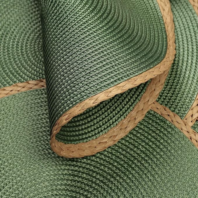 Noctiflorous Round Placemats Set of 4, 15 Inch Braided Hand Woven Table Mats, Heat Resistant Non-Slip Wipeable Thin Edge Place Mats for Kitchen Dining Indoor Outdoor Use(Green, 4)