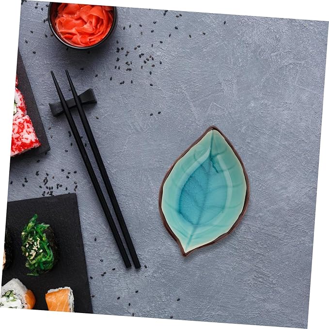 4pcs Leaf-shaped Ceramic Sauce Dishes Multi-use Porcelain Appetizer Plates for Jam Ketchup and Dessert Elegant Crackle Glaze Design for Parties and Home Dining