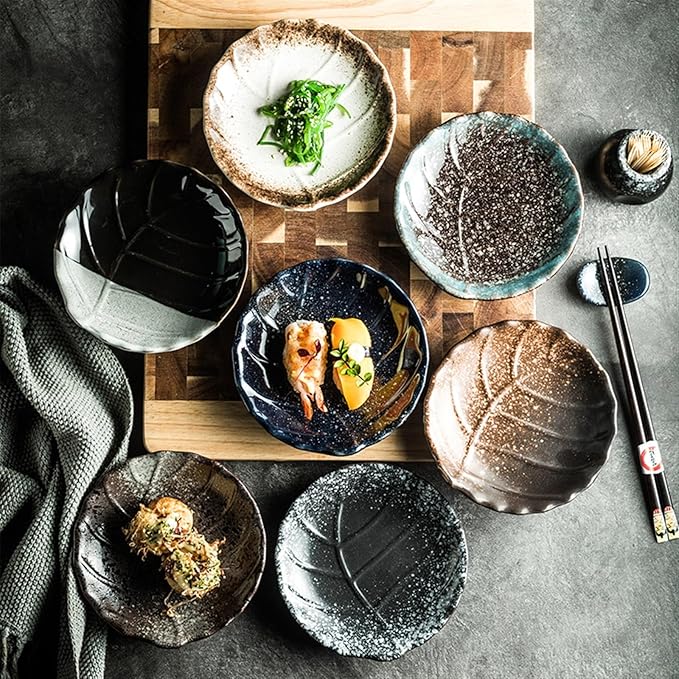 Sauce Dish 1 Piece Leaf Textured Round Plate Restaurant Ceramic Snack Dessert Plate Appetizer Plate Sauce Bowl Snack Plate(4)