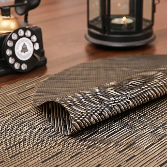 Round Placemats Set of 6 Heat Resistant Vinyl Placemats 15 inch Washable Non-Slip Table Mats Woven Place Mats for Dining Table (Black + Golden, Set of 6)