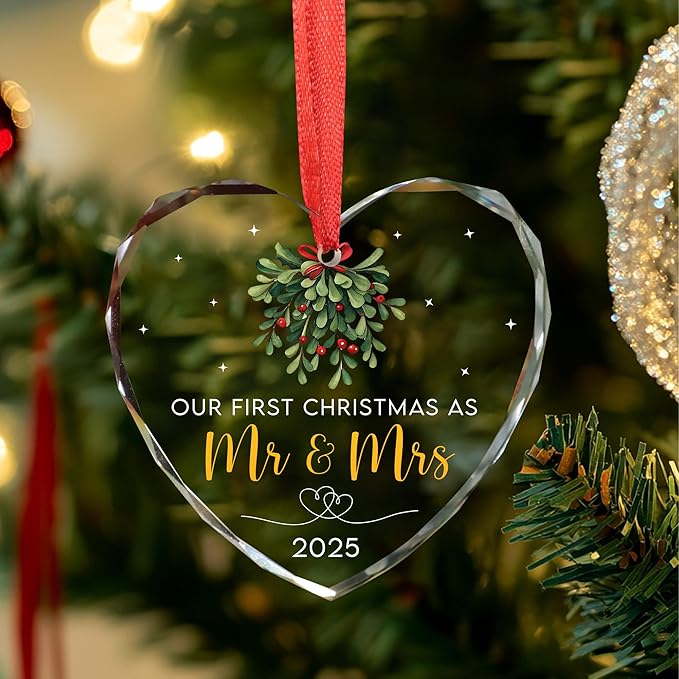 First Christmas Married Ornament 2025 - Wedding Gifts - Mr and Mrs Gifts - Wedding Gift for Couples 2025, Bride, Future Mr and Mrs - Bridal Shower Gift for Married Newlywed - Glass Ornament