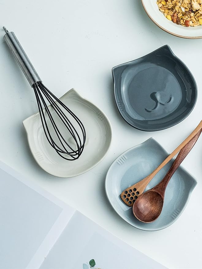 Cat Spoon Rest for Stove Top, Cute Spoon Holder for Kitchen Counter 5.12 Inch, Ceramic Spoon Rest for Cooking Utensils Spatula Sponge, White