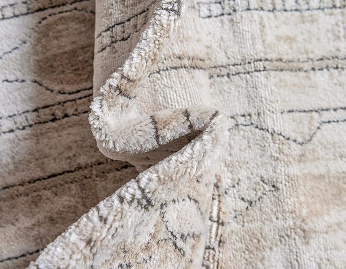 Rugs.com Oregon Collection Rug – 7' x 10' Ivory Low-Pile Rug Perfect for Living Rooms, Large Dining Rooms, Open Floorplans