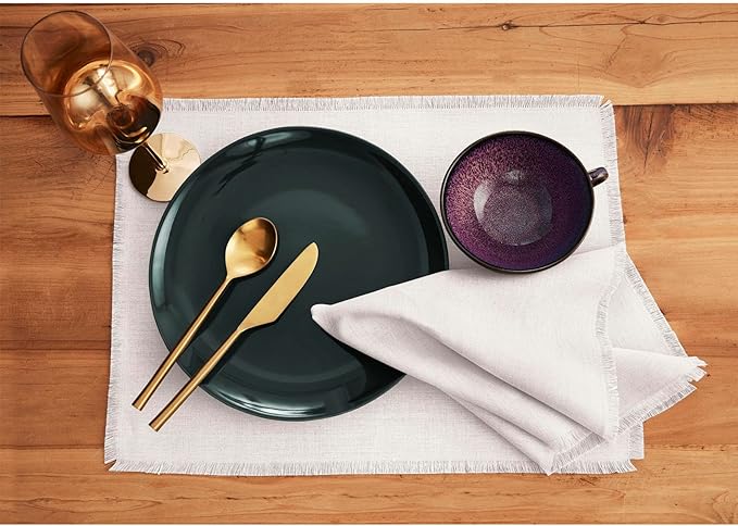 Solino Home White Linen Napkins Set of 4-100% Pure Linen Cloth Washable Dinner Napkins 20 x 20 Inch for Winter, Christmas, Holiday, New Year - Fringe