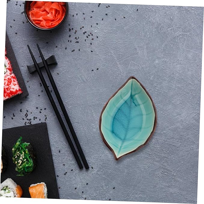 4pcs Leaf Shape Ceramic Appetizer Plates Multi-Functional Seasoning Dishes for Soy Sauce Vinegar and Snacks Kitchen Decor Unique Ice Crackle Glaze