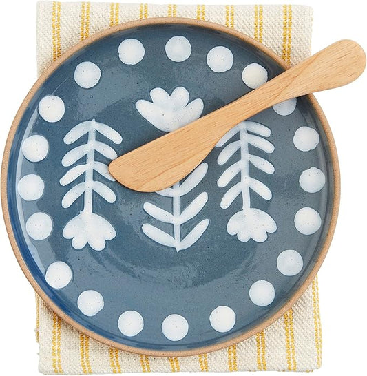 Mud Pie Dotted App Set, plate 6 1/2" dia, spreader 5 1/2", towel 21" x 14", Blue
