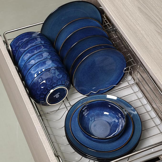 vicrays Ceramic Round Plates Set of 6 - Porcelain 8 inch Dinner Plates for Salad Dessert Appetizer Bread - Microwave Oven and Dishwasher Safe - Blue
