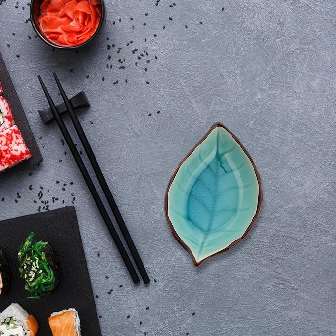 OUNONA 4pcs Leaf Shape Ceramic Plates Snack Plate Condiment Bowls Small Sauce Bowls Decorative Serving Dishes