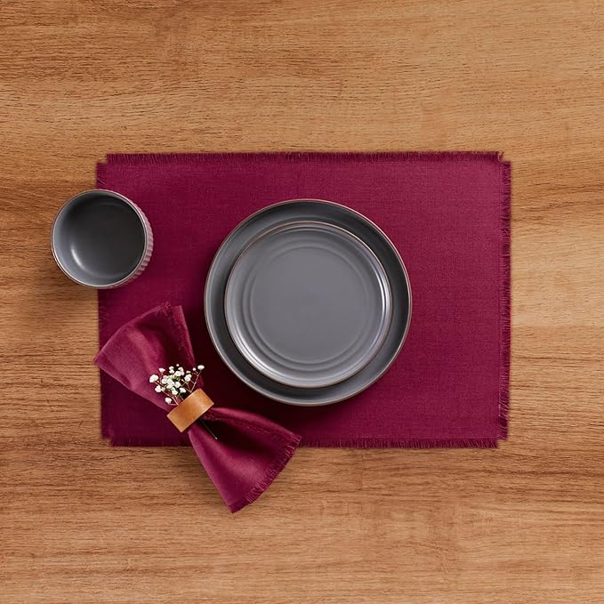 Solino Home Beet Linen Napkins Set of 4-100% Pure Linen Fringe Dinner Napkins 20 x 20 Inch for Christmas, Holiday, Winter, New Year