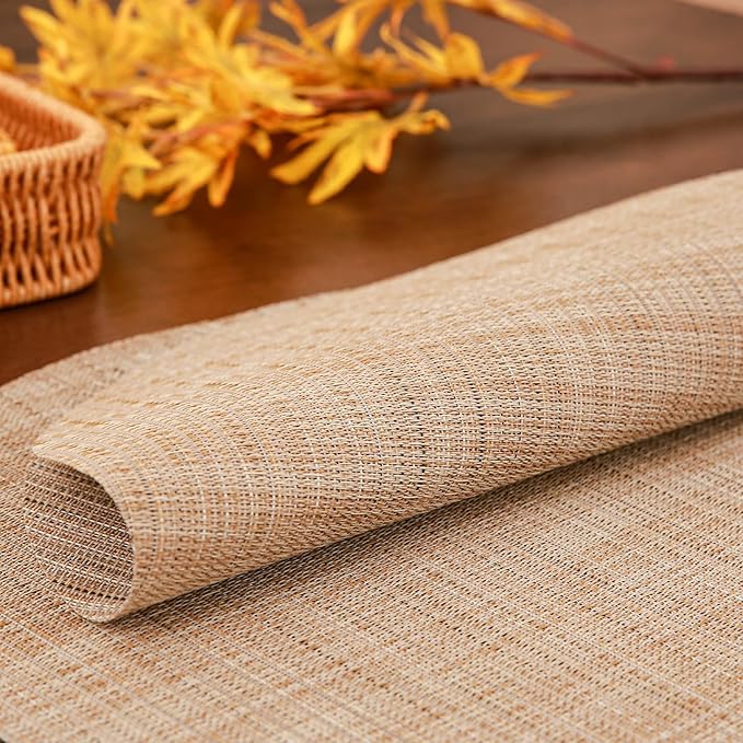 Round Placemats Set of 4 Heat Resistant Vinyl Placemats 15 inch Washable Non-Slip Table Mats Woven Place Mats for Dining Table (Beige, Set of 4)