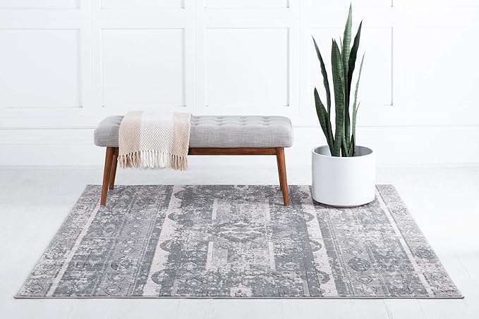 Rugs.com Oregon Collection Rug – 4 Ft Square Gray Low-Pile Rug Perfect for Living Rooms, Kitchens, Entryways