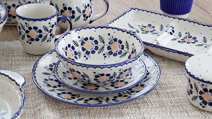Blue Rose Polish Pottery - Yellow Sunflower 16 Piece Dinner Set - 4 Place Settings - Great for Everyday Dining, Casual Dining, or as Formal Dinnerware