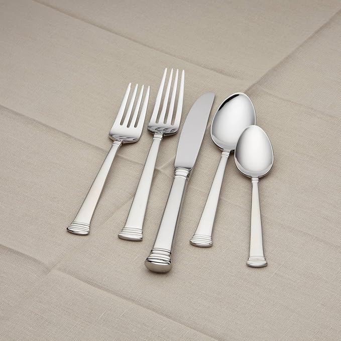 Lenox Silverware Set, Eternal 20-Piece Flatware Set, Service For 4, 18/10 Stainless Steel Silverware, Knives Spoons And Forks Set, Dishwasher Safe, Home And Kitchen Utensils (Silver, 20 Piece)