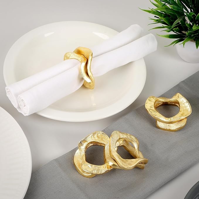 CLEENTABLE 8 Pcs Metal Table Decor Napkin Rings Wavy Sculptural Napkin Holders, Decorative Serveitte Ring for Table Settings Wedding Christmas Party Dinner Table (Gold)