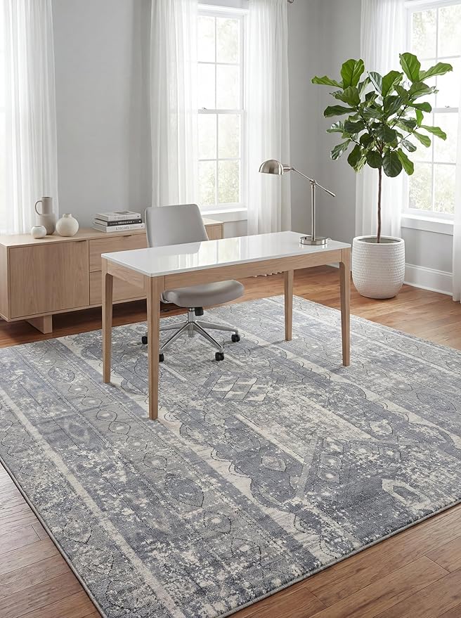 Rugs.com Oregon Collection Rug – 4 Ft Square Gray Low-Pile Rug Perfect for Living Rooms, Kitchens, Entryways
