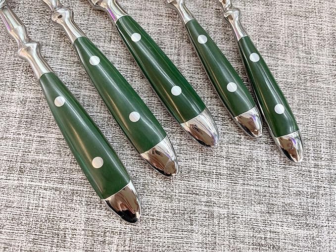30PCS Cutlery Green Silverware Set for 6 Christmas Essentials Durable 18/10 Stainless Steel Utensils Set Flatware Sets Utensil Sets Mirror Polished Classical Retro Steak Tableware Spoon Fork Knife
