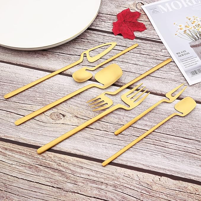 JASHII 28-Piece Silverware Set, 304 Stainless Steel Flatware Cutlery Set Service for 4, Metal Eating Utensil Set, Including Fruit Fork and Ice scoop, Hangable & Matte - Dishwasher Safe - Gold