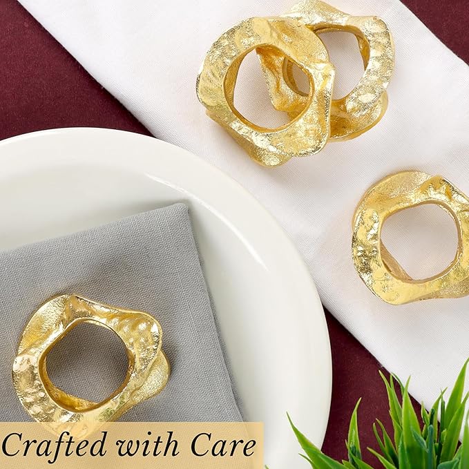 CLEENTABLE 8 Pcs Metal Table Decor Napkin Rings Wavy Sculptural Napkin Holders, Decorative Serveitte Ring for Table Settings Wedding Christmas Party Dinner Table (Gold)