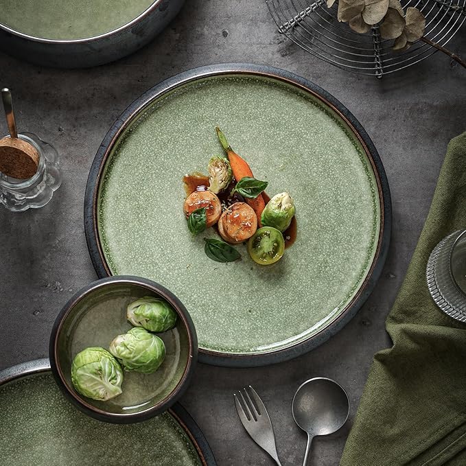 Uaral Dinner Plates,10.5inch Ceramic Plates Salad Plates Two-Tone Color Glaze Kitchen Serving Dishes,Set of 2(Texture Black and Green)