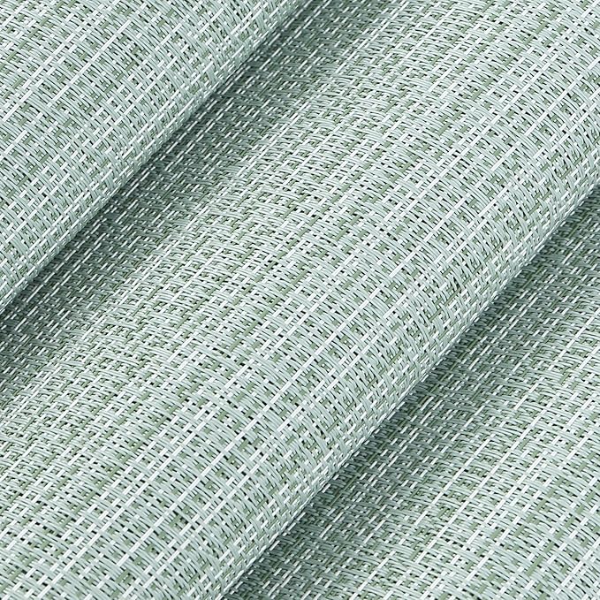AHHFSMEI Placemats for Dining Table Set of 6 Woven Vinyl Plastic Place Mats Non-Slip Heat Insulation Stain Resistant Table Mats Washable Easy Clean Placemats (Multi Green)