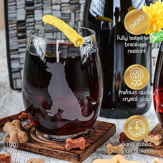 Golden Retriever Stemless Wine Glasses (Set of 2) | Unique for Dog Lovers | Hand Etched with Breed Name on Bottom