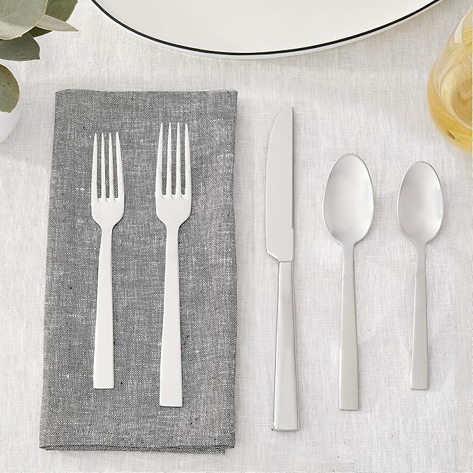 Oneida Community Aero 20 Pc. Flatware Set